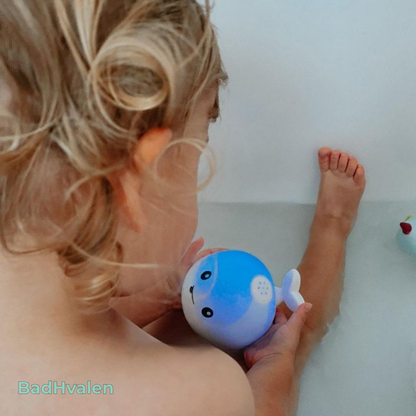 BadHvalen™ – Barnets bedste badeven